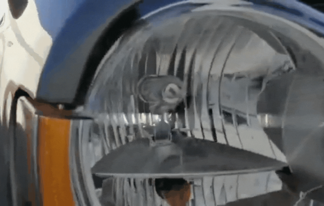 LED-headlight-bulb-flickering